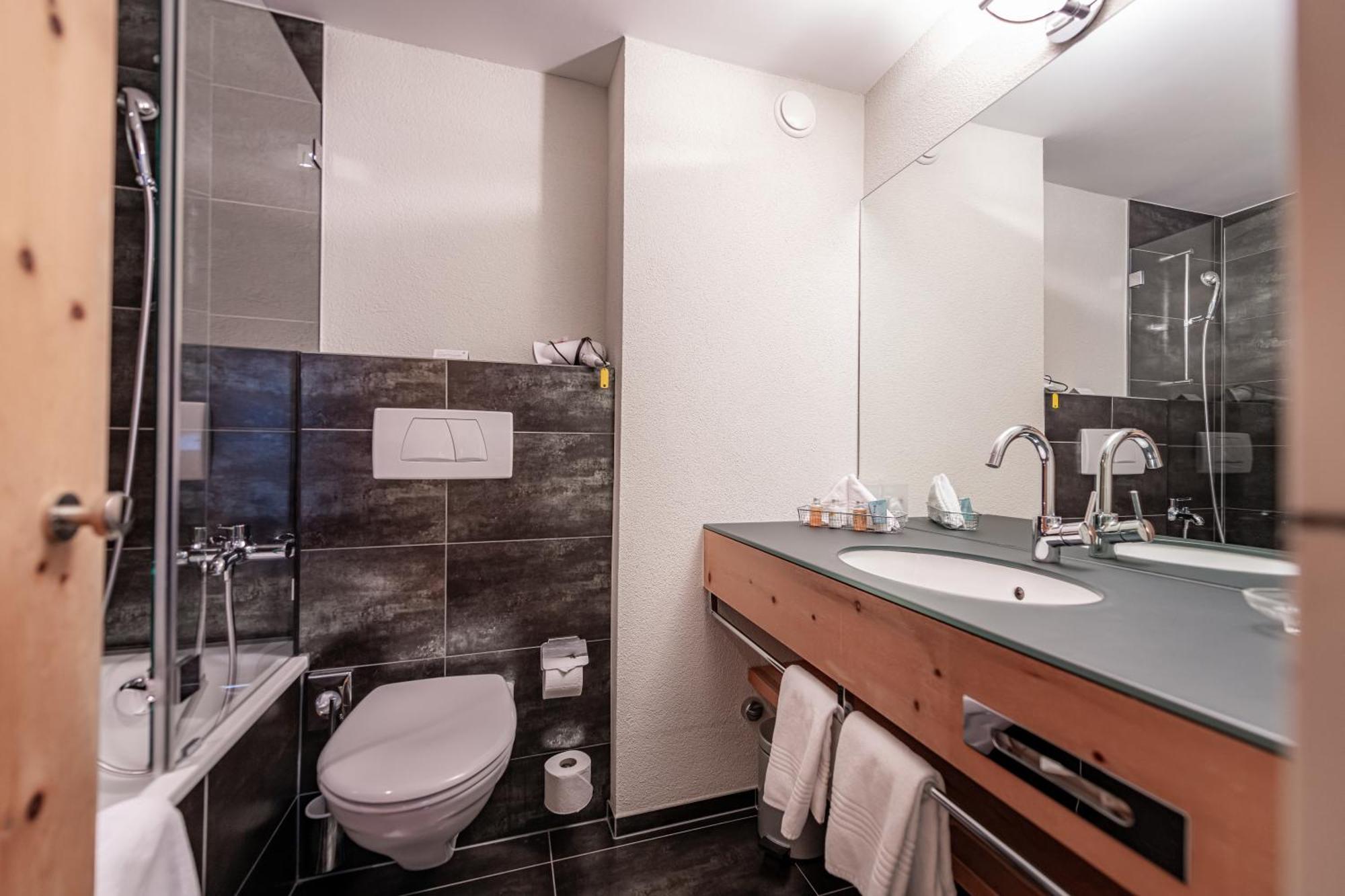Hotel Adula Flims Dış mekan fotoğraf